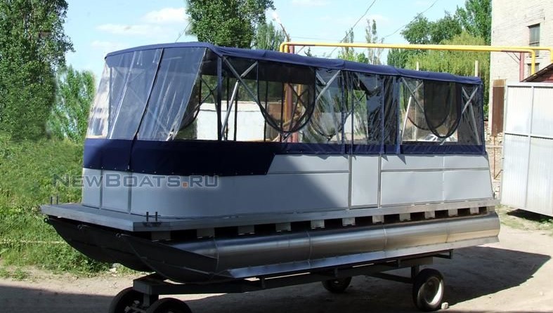 Катер понтонный Турист 720 для рыбалки и отдыха