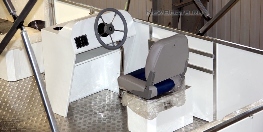 Катер алюминиевый понтон Турист Р-720