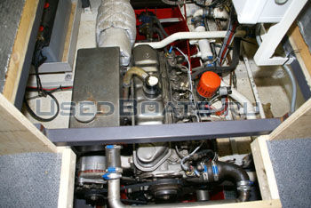 Стальной баркас