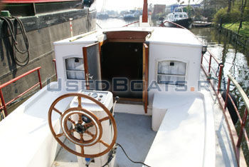 Стальной баркас