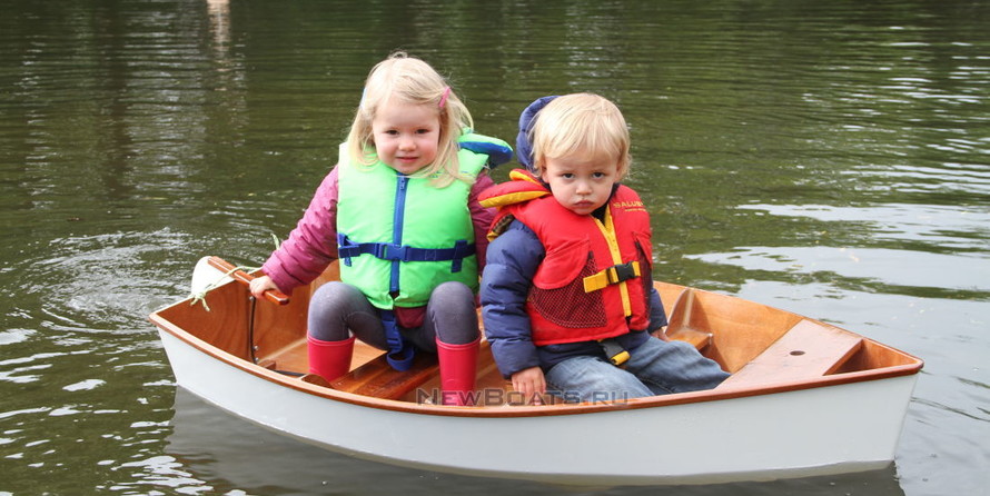 Лодка для детей BUMBLEBEE II. Набор для постройки.