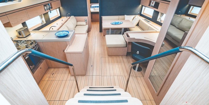 Beneteau Oceanis 55.1