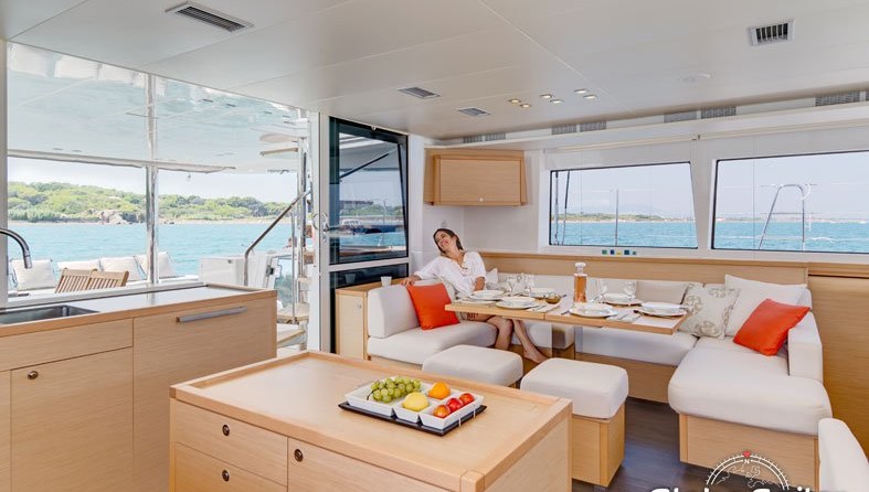 Lagoon 560