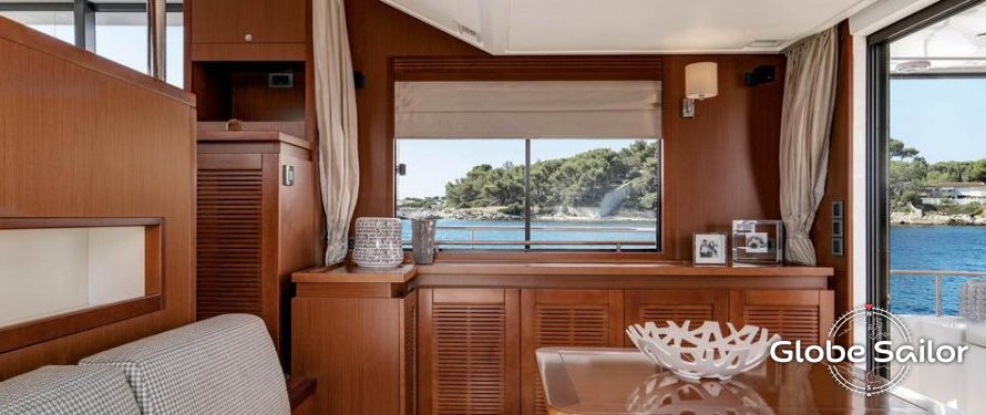 Beneteau Swift Trawler 50