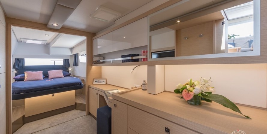 Fountaine Pajot Saona 47