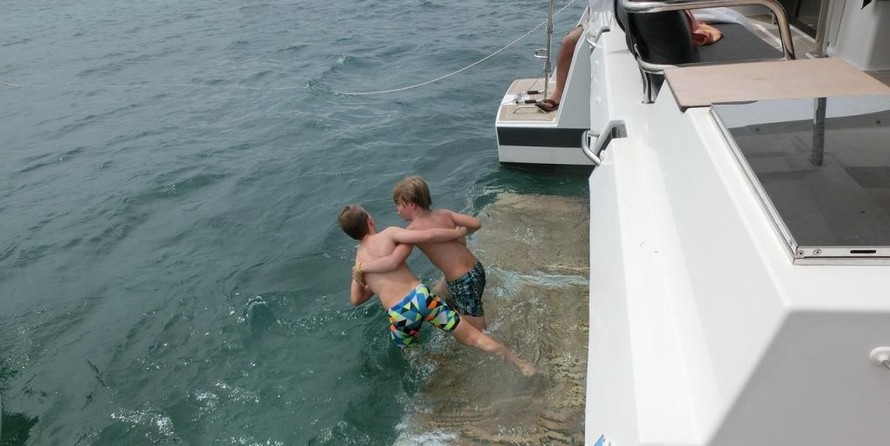 Fountaine Pajot Saona 47