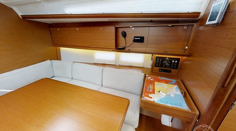 Dufour 390 Grand Large