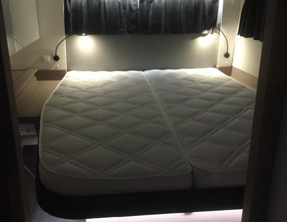 Fountaine Pajot Elba 45