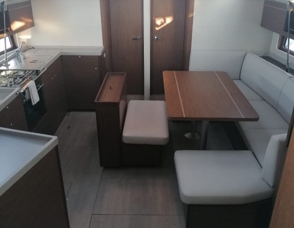Beneteau Oceanis 46.1