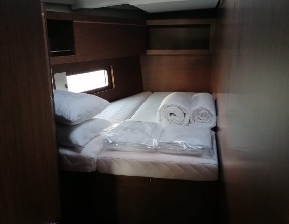 Beneteau Oceanis 46.1