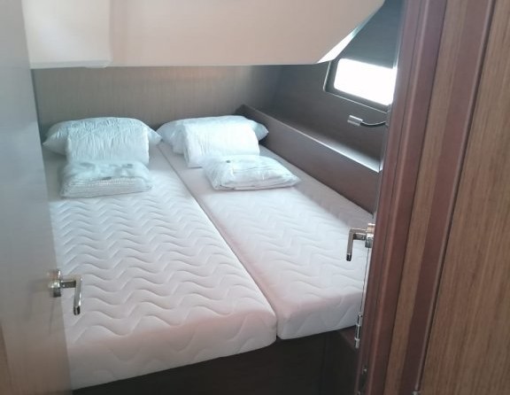 Beneteau Oceanis 46.1