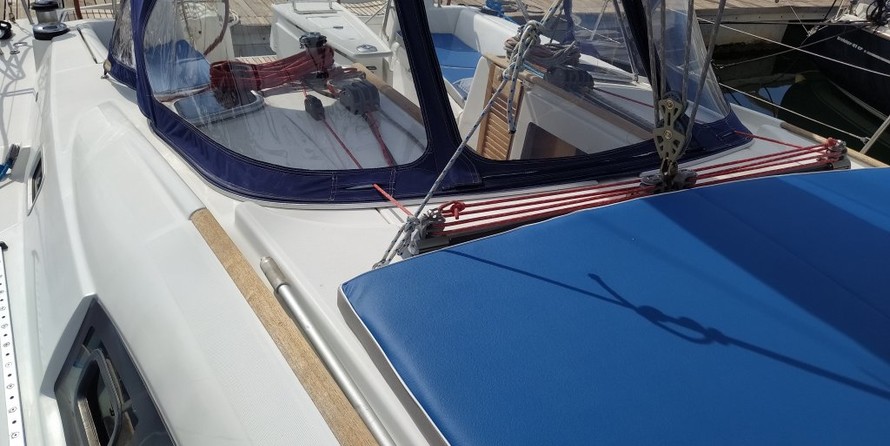 Beneteau Oceanis 43
