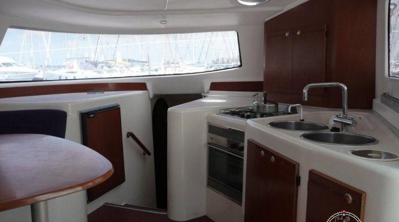Fountaine Pajot Lavezzi 40