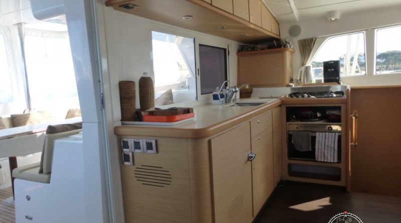 Lagoon 440