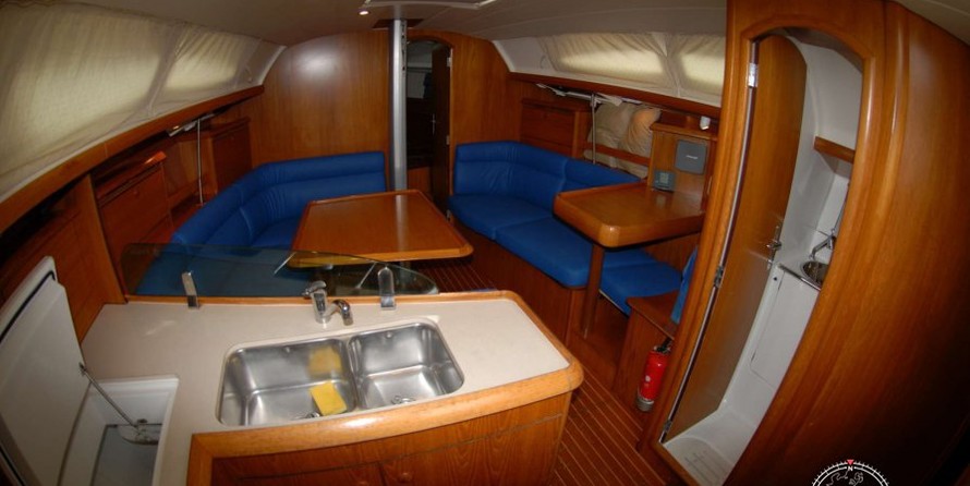 Jeanneau Sun Fast 37