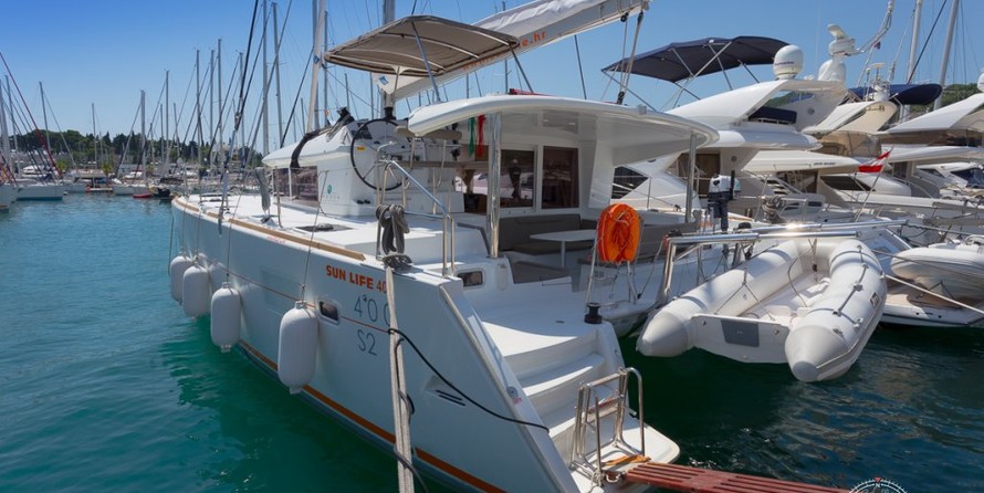 Lagoon 400 S2