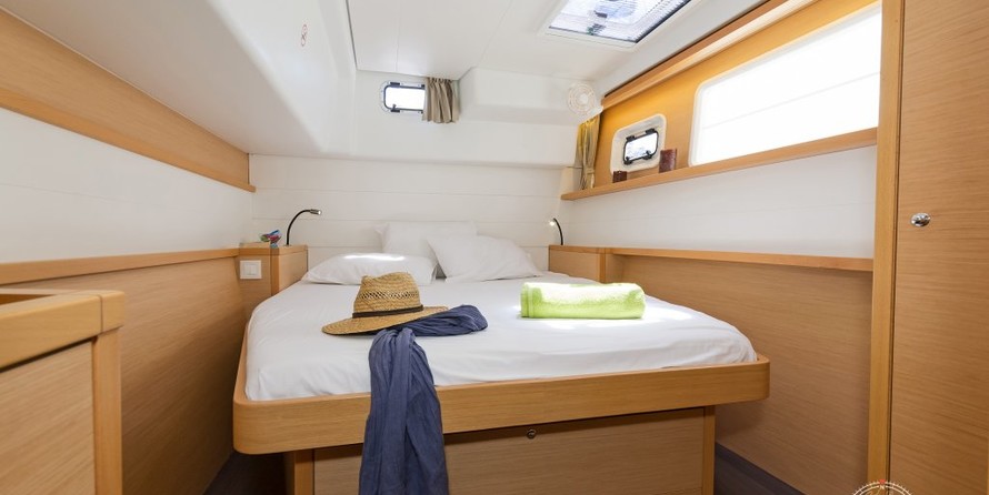 Lagoon 450