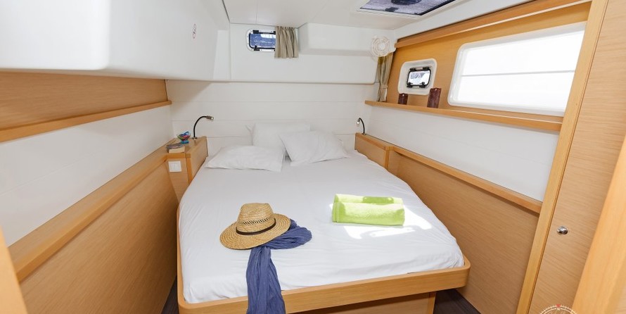 Lagoon 450