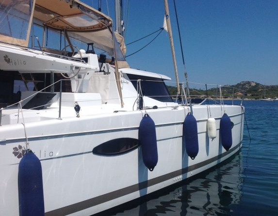 Fountaine Pajot Helia 44