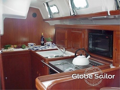 Beneteau Oceanis 423