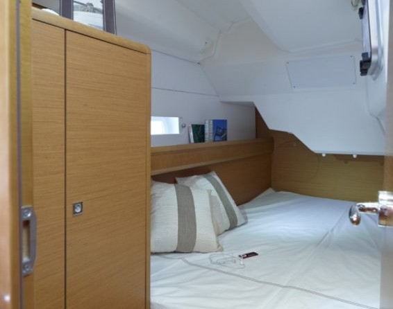 Jeanneau Sun Odyssey 379