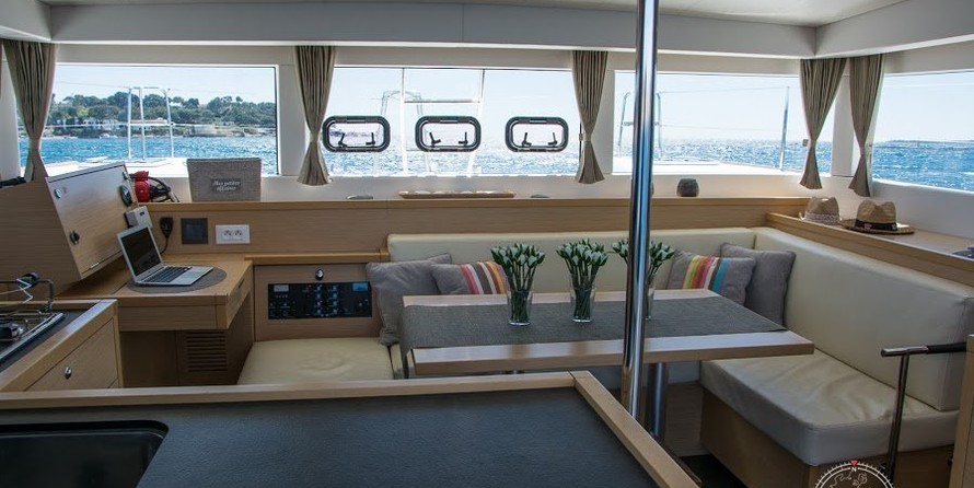 Lagoon 40 Motor Yacht