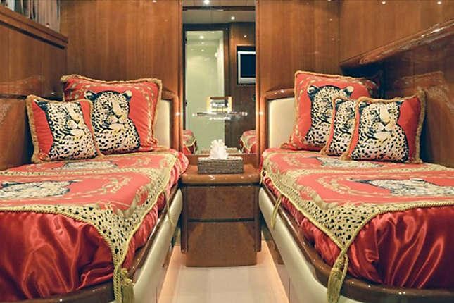 Falcon Yachts Magic Dream