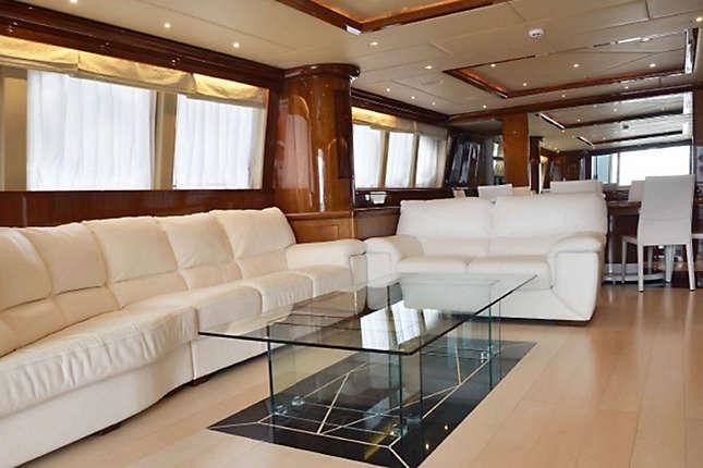 Falcon Yachts Magic Dream