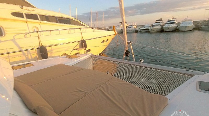 Fountaine Pajot Lucia 40