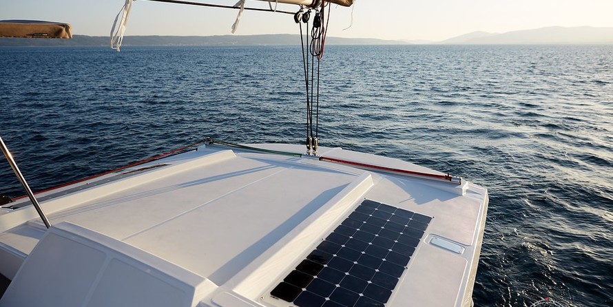 Bali catamarans 4.0 lounge