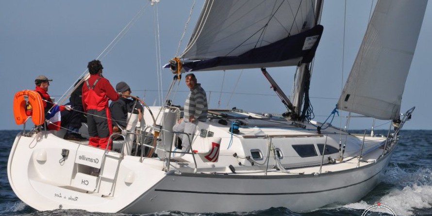 Jeanneau Sun Fast 37