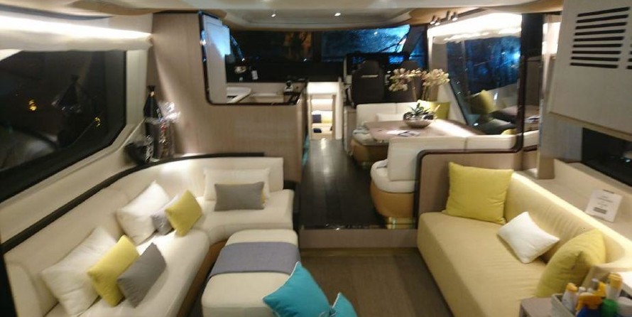 Azimut 60 Flybridge