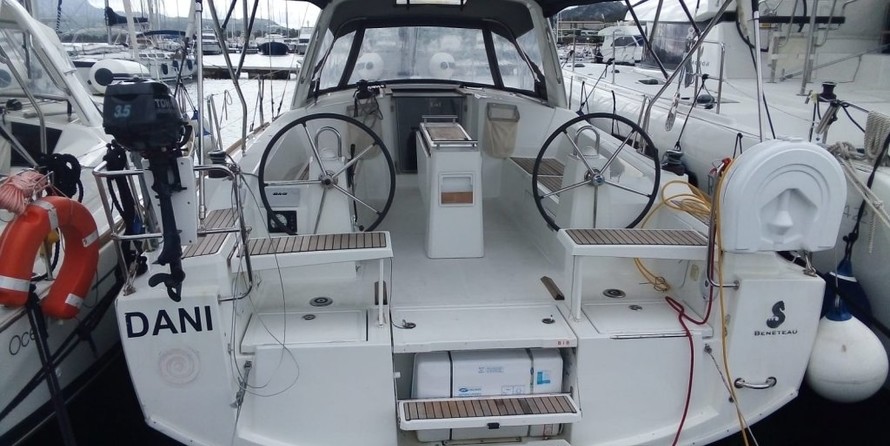 Beneteau Oceanis 38.1