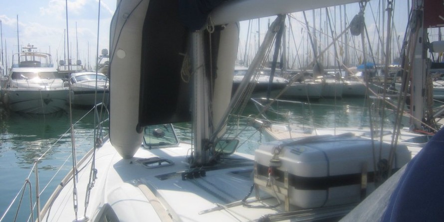 Beneteau Oceanis 43