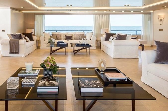 Alloy Yachts Red Dragon