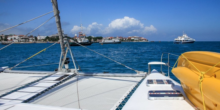 Fountaine Pajot Marquise 56