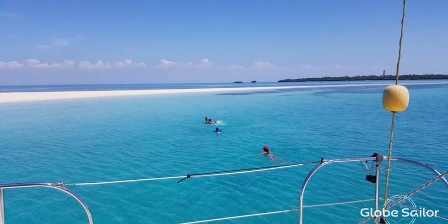 Fountaine Pajot Marquise 56