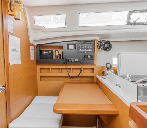 Jeanneau Sun Odyssey 410