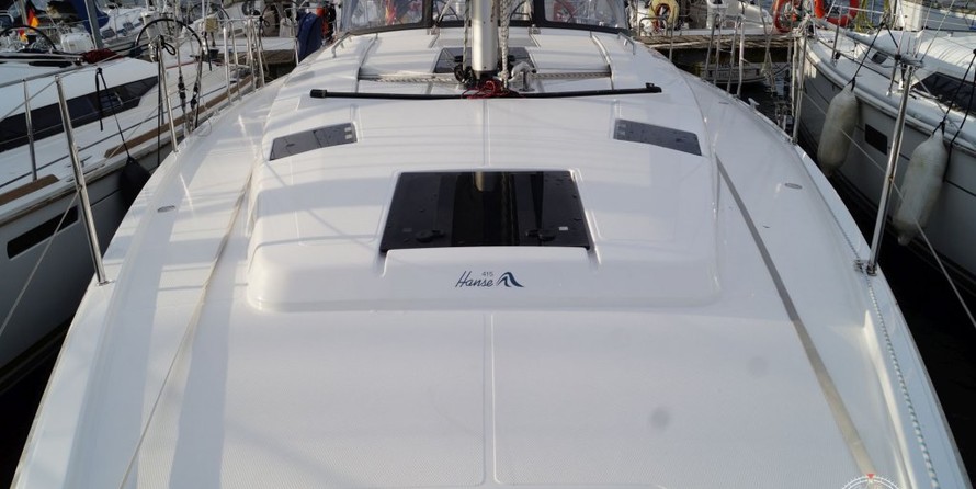 Hanse 415