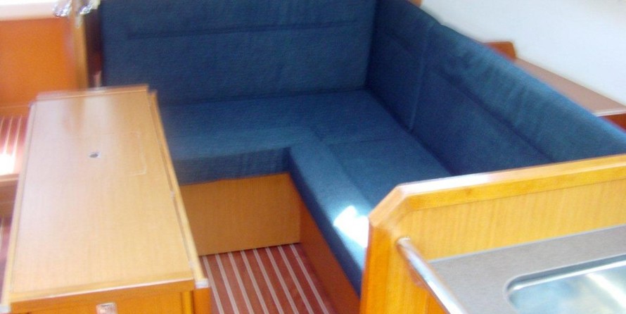 Bavaria Cruiser 36