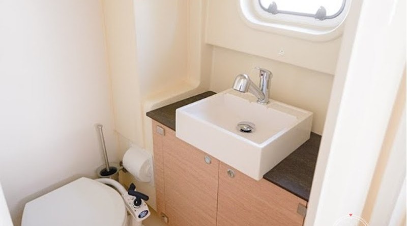 Bali catamarans 4.0 lounge