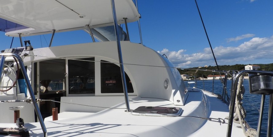 Lagoon 380 S2