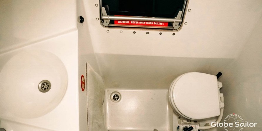 Fountaine Pajot Lavezzi 40