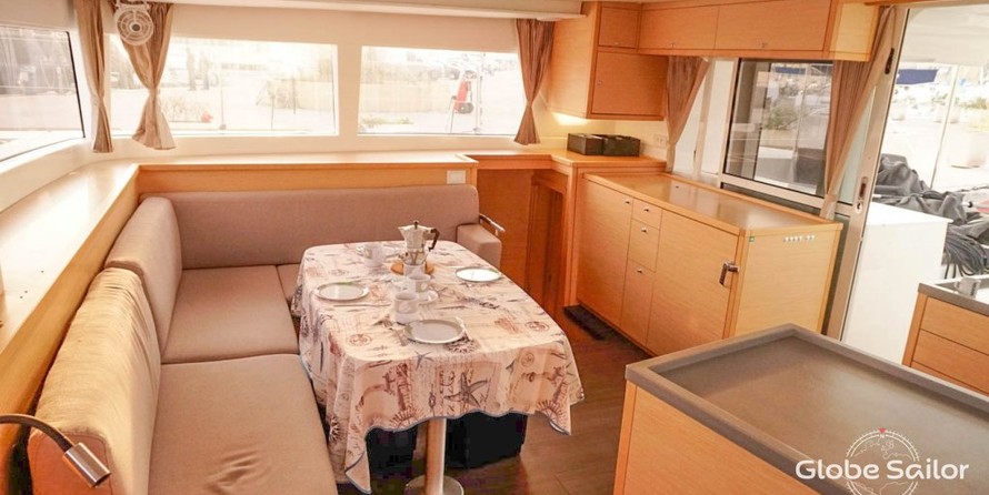 Lagoon 450