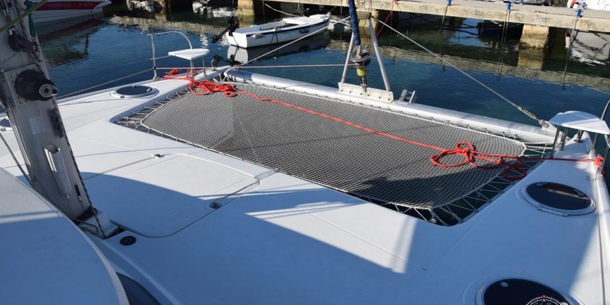 Fountaine Pajot Lavezzi 40