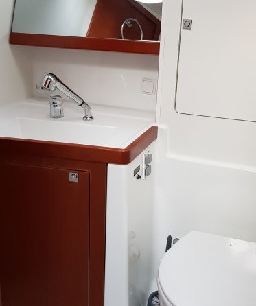 Beneteau Oceanis 48