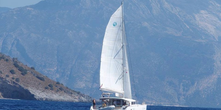 Lagoon 400