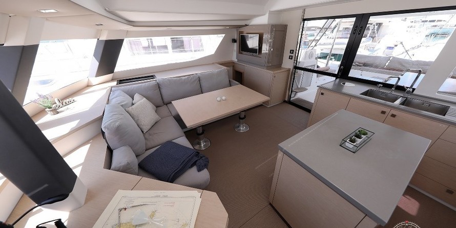 Fountaine Pajot Saba 50
