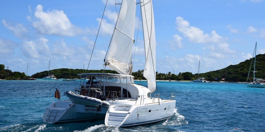 Lagoon 380 S2