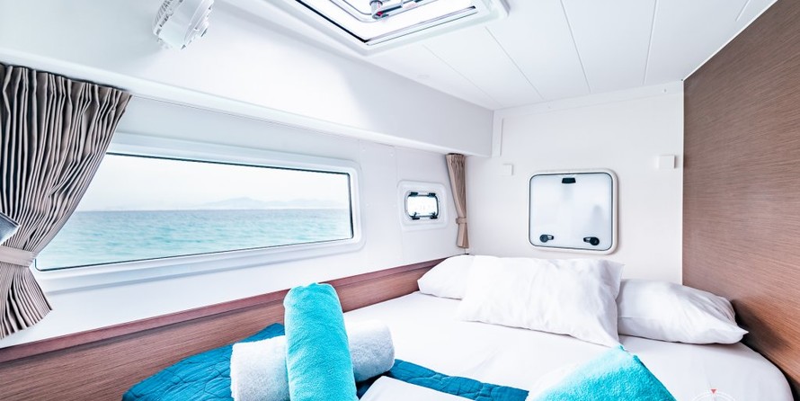 Lagoon 42